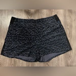 Athleta Navy/Blue 18 Brooklyn Short